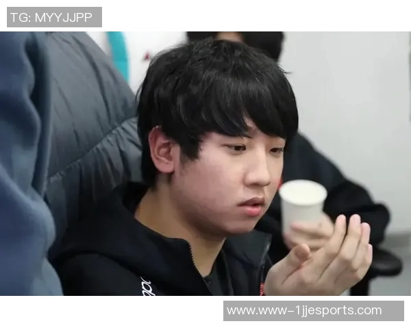 电竞新闻大师赛特别报道FPX战队从崛起到辉煌的奋斗历程与突破之路